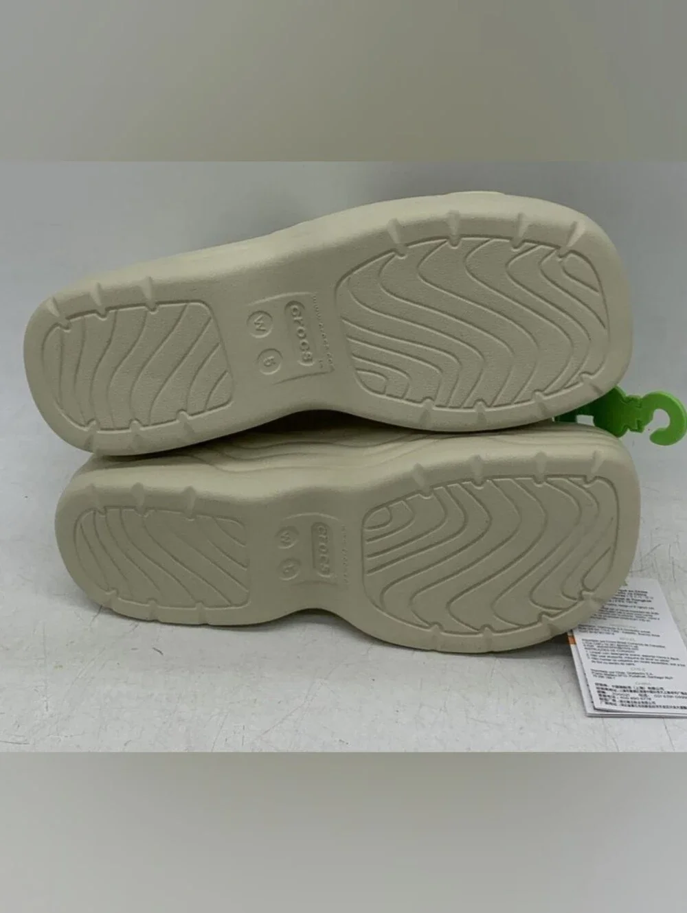 Crocs Skyline Platform Women's Sandals Size 5 NWT MSRP $74.99